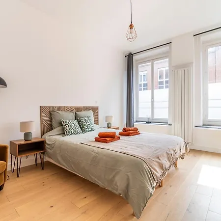 Le Relais - Gare - Metro - Parking - Wifi - Netflix 아파트 *